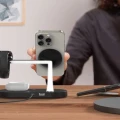 Ładowarka Tech-Protect A12 indukcyjna 3w1 MagSafe na smartfon / słuchawki / smartwatch - czarna
