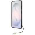 Etui Guess 4G Classic Logo Charm MagSafe na Samsung Galaxy S26 Ultra - brązowe