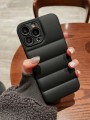 Etui AirBag case do iPhone 13 Pro Max - Czarny + 2 osłonki na aparat GRATIS!