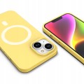 ETUI PREMIUM SILICONE MAGSAFE DO IPHONE 14 PLUS - YELLOW