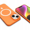 ETUI PREMIUM SILICONE MAGSAFE DO IPHONE 14 PLUS - ORANGE