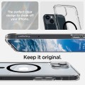 Etui Spigen Ultra Hybrid Mag z MagSafe na iPhone 14 Plus / 15 Plus - przezroczysto-czarne